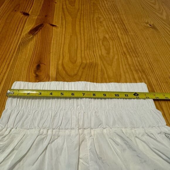 FP Movement by Free People Women's The Way Home Shorts White Size Small - Picture 7 of 9